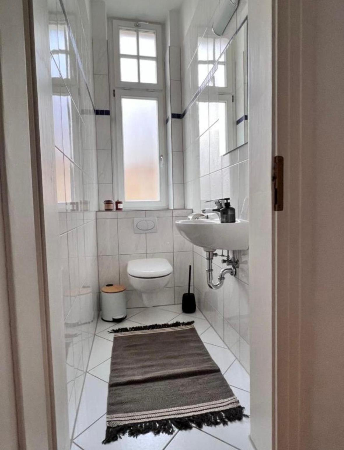 Feine Apartments In Der Suedstadt Von Erfurt Mit Kostenlosen Stellplatz & Flasche Wein Zur Begruessung Ngoại thất bức ảnh